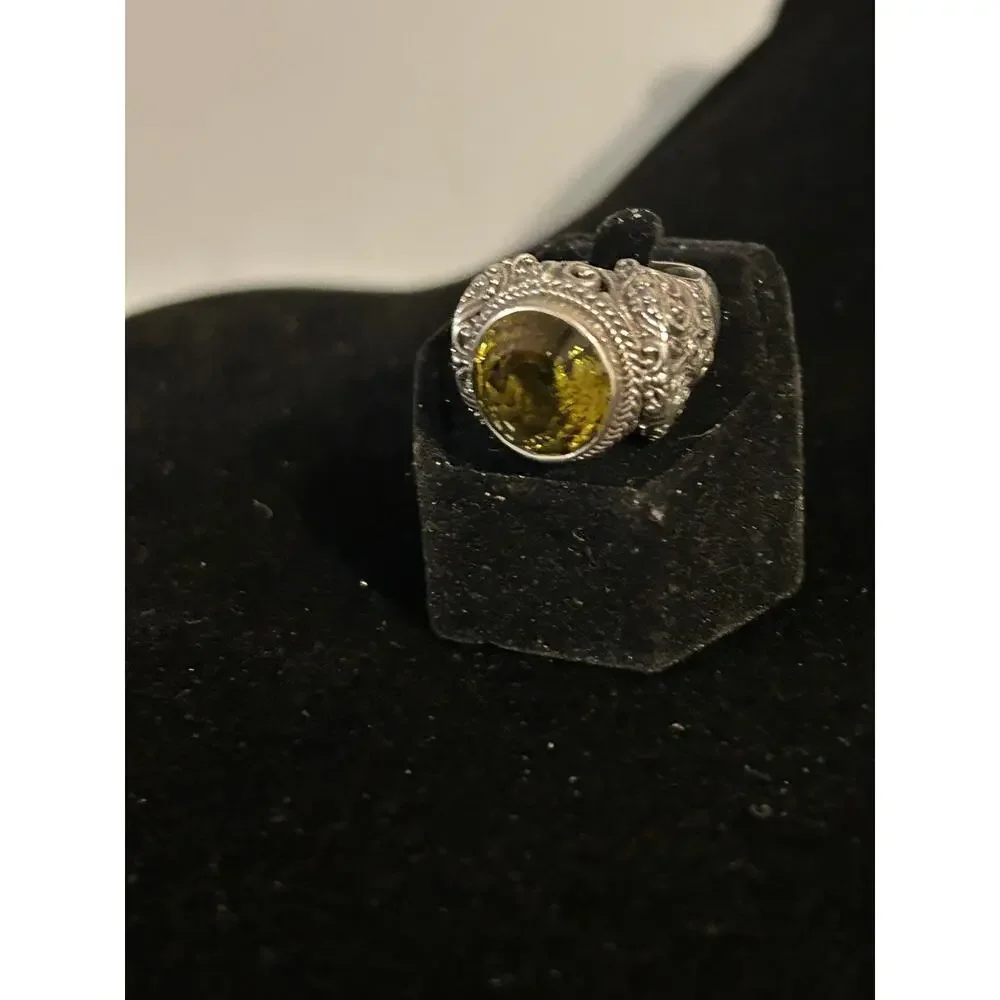 Sarda Sterling Silver 925 Filigree Peridot Statement Ring - Size 7
